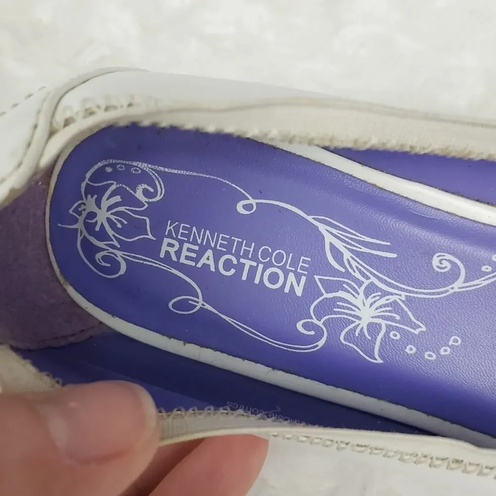Kenneth Cole Reaction Flats White Size 6